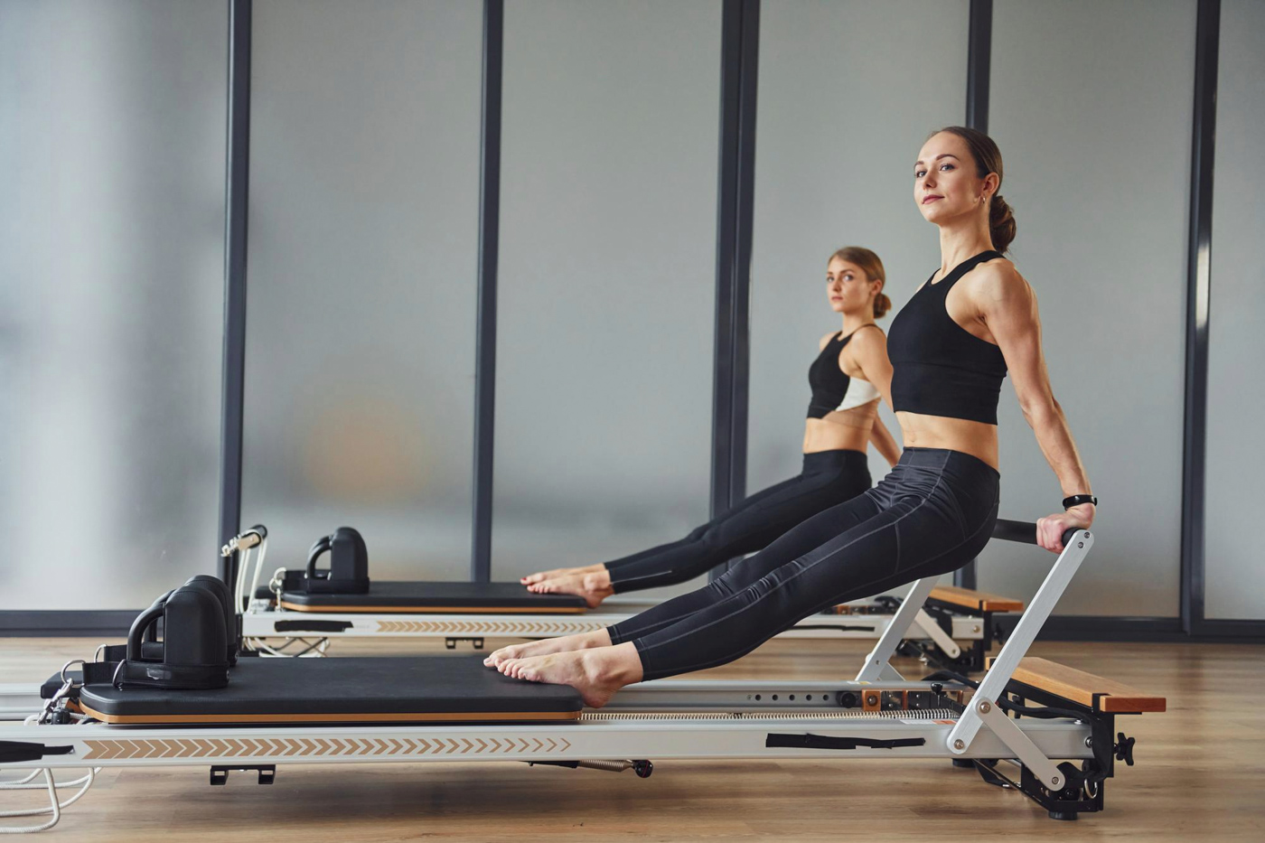 Beginner reformer Pilates group class